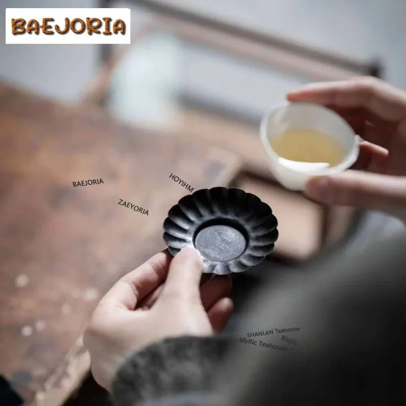 Maker Old Brass Petal Coasters - Coffee Tea Maker recension och pris